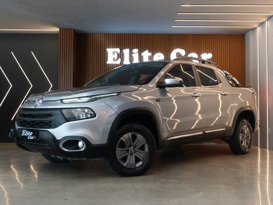 FIAT TORO 1.8 16V EVO FLEX FREEDOM AT6 FIAT TORO 1.8 16V EVO FLEX FREEDOM AT6